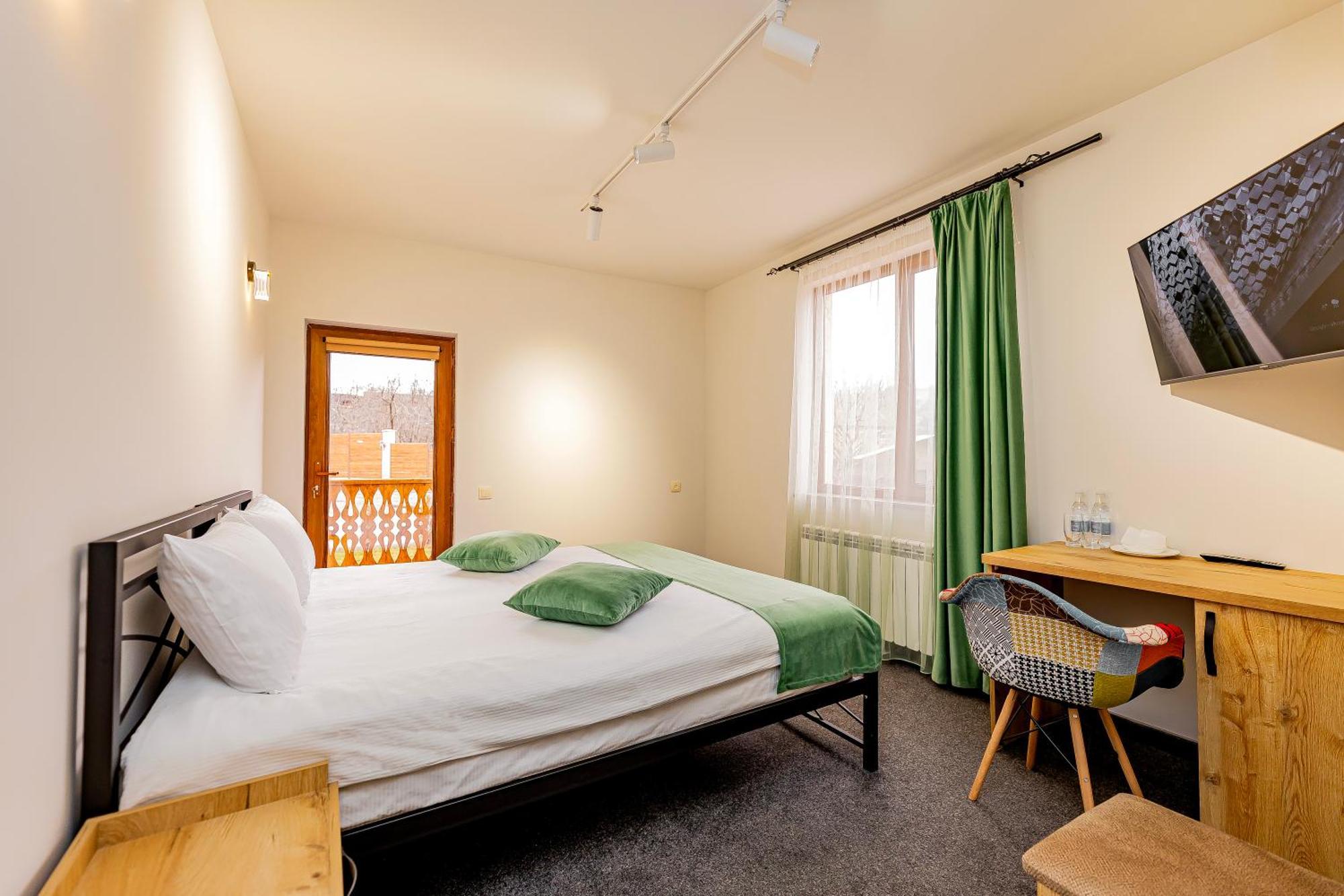 Taniqinn Dilijan Hotel Zewnętrze zdjęcie