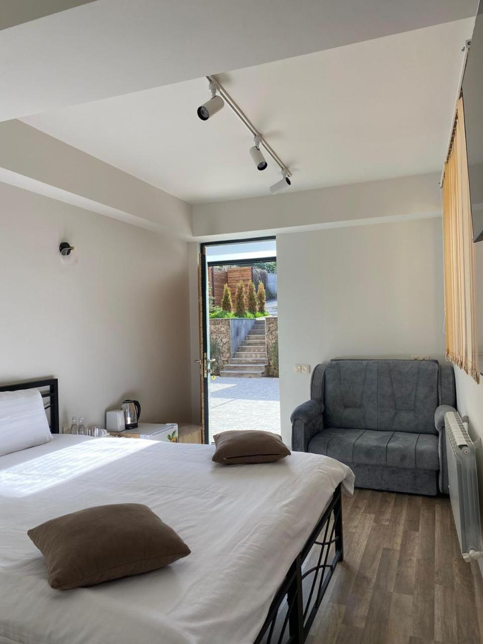 Taniqinn Dilijan Hotel Zewnętrze zdjęcie